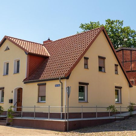 Duggis Feriendomizil Lägenhet Wolgast Exteriör bild