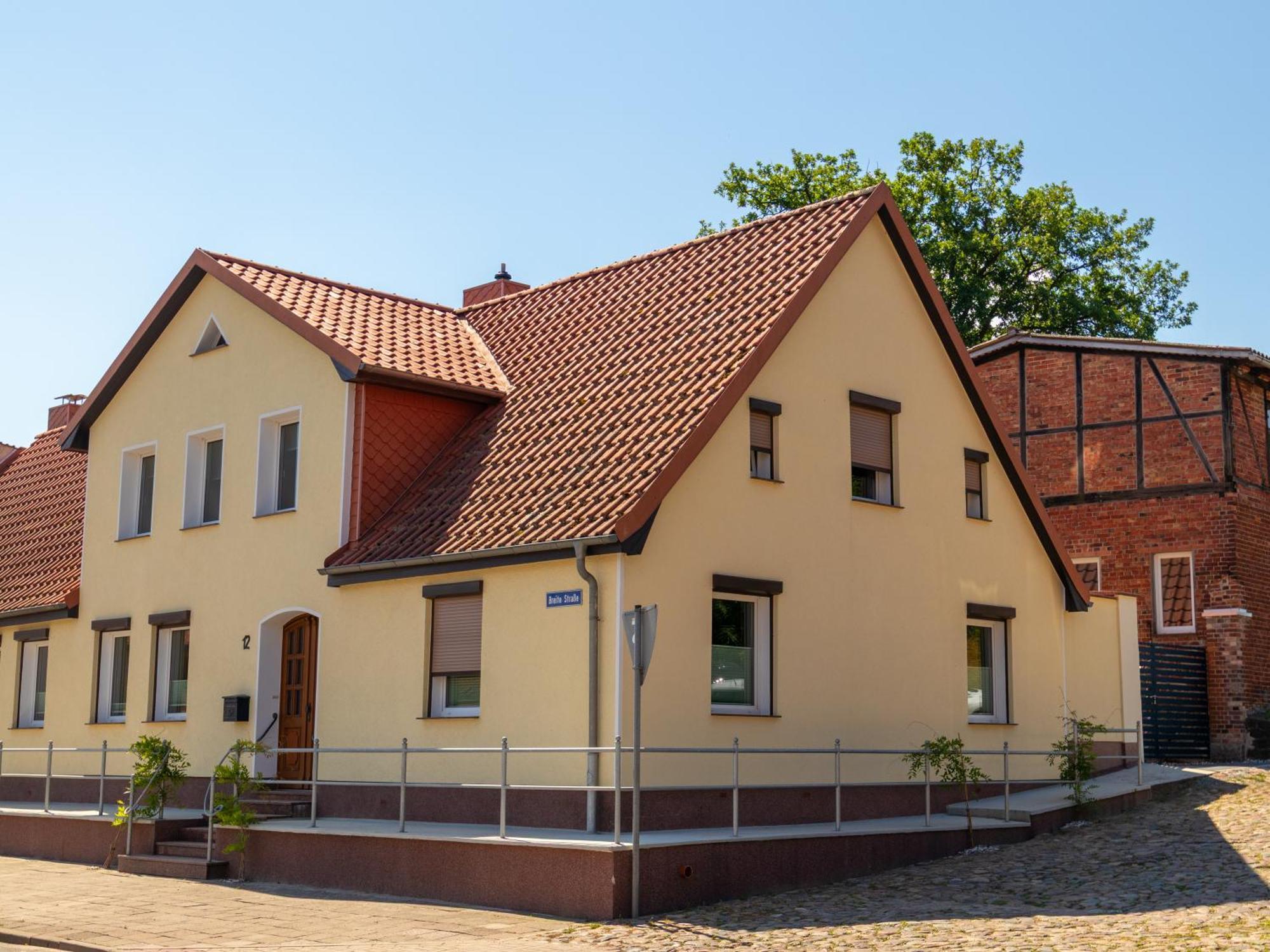 Duggis Feriendomizil Lägenhet Wolgast Exteriör bild